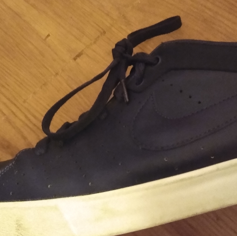 Nike court Royale